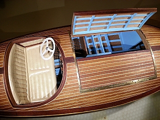Flyer 15 hydroplane 68.jpg